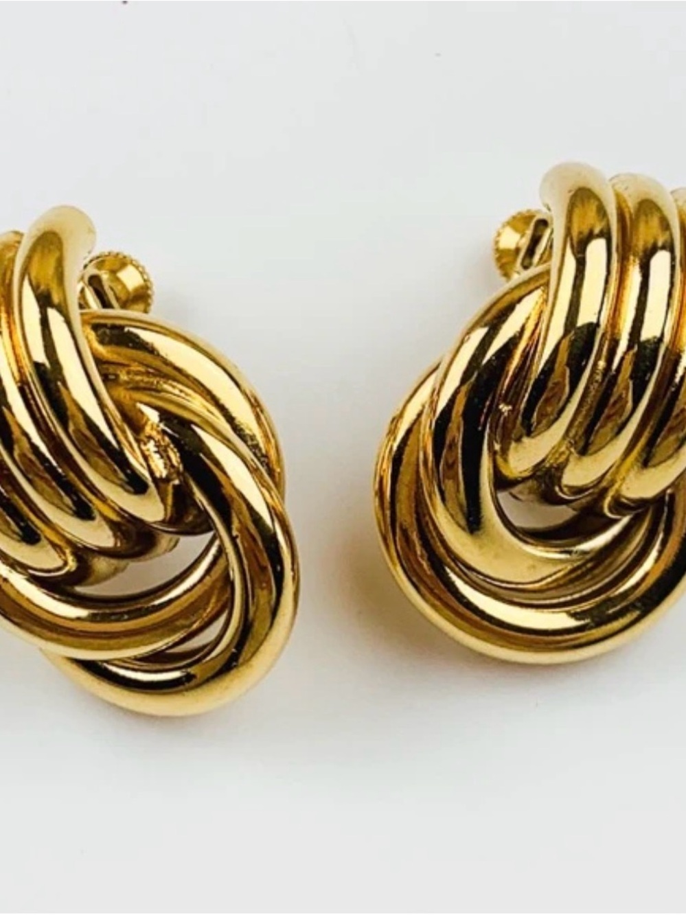 Vintage Napier Shiny Gold Interlocking Knot Clip-On Earrings - Picture 2 of 4